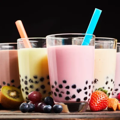 Five-glasses-of-boba-with-different-colors-and-flavors